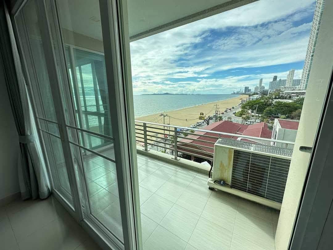 ห้องสวยวิวดีมาก ติดหาดจอมเทียน